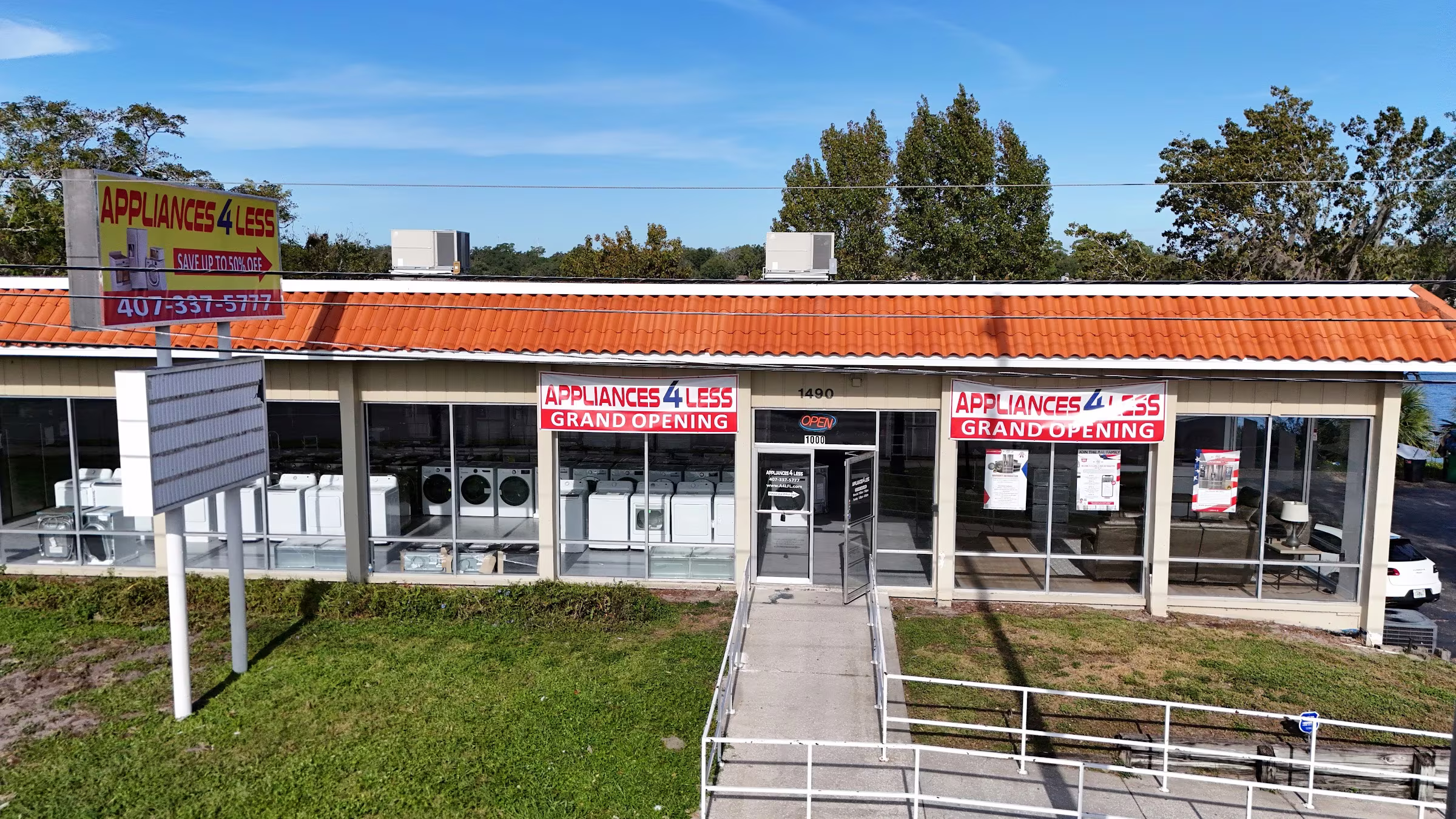 Appliances 4 Less Longwood storefront